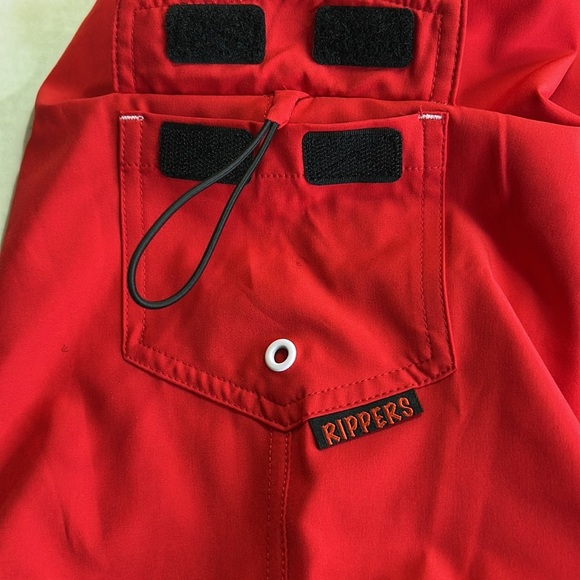 MAUI RIPPERS WOMENS LIGHTWEIGHT STRETH DRAWSTRING RED BOARD SHORTS SZ 8 - Picture 4 of 16